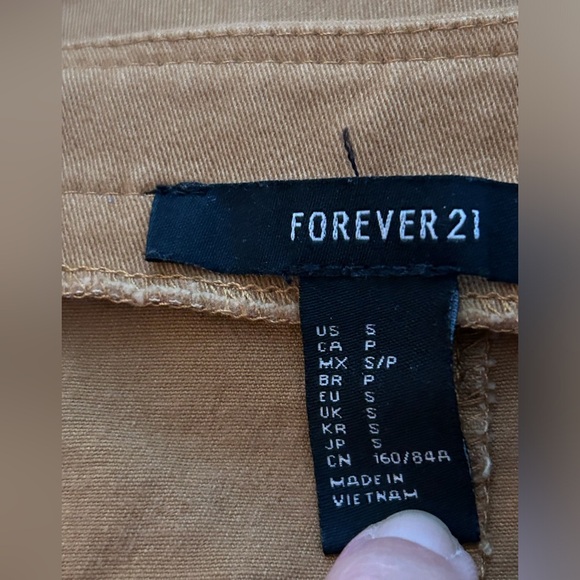 Forever 21  Button Down Skirt With Pockets In Front Size Small - Picture 6 of 6